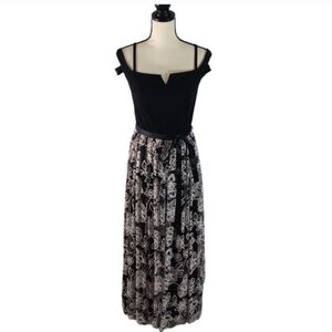 Candalite Black and White Strappy  Off-Shoulder Floral Lace Maxi Dress, Medium